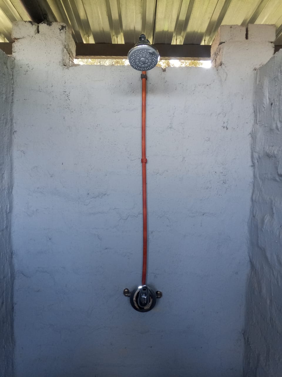 Shower installation